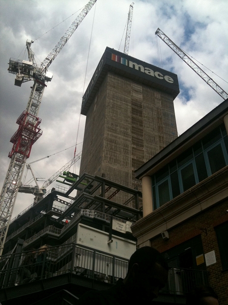 © Robert Rotifer The Shard im Aufbau, chronologisch
